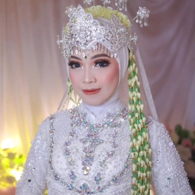 Gita Bella tweet media