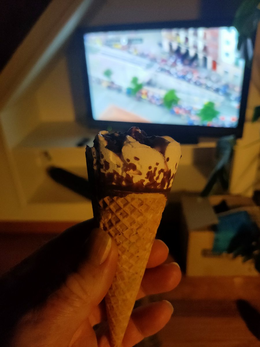 Breaking out #toursnacks early #couchpeloton