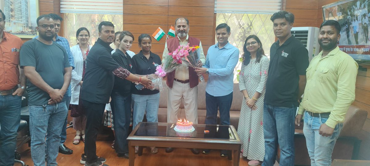 Lok Nayak Hospital tweet media