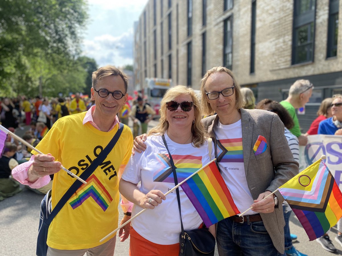 Morten Irgens (@mortenirgens) on Twitter photo <a href="/ckrogh/">Christen Krogh</a> og <a href="/MezaTrine/">Trine Johansen Meza</a> , the rectors of <a href="/OsloMet/">OsloMet</a> and <a href="/hkristiania/">Kristiania</a> , promote diversity, respect and a safe environment for their nearly 40,000 students. Happy pride! #oslopride <a href="/OsloPride/">Oslo Pride</a> <a href="/ckrogh/">Christen Krogh</a> og <a href="/MezaTrine/">Trine Johansen Meza</a> , the rectors of <a href="/OsloMet/">OsloMet</a> and <a href="/hkristiania/">Kristiania</a> , promote diversity, respect and a safe environment for their nearly 40,000 students. Happy pride! #oslopride <a href="/OsloPride/">Oslo Pride</a>