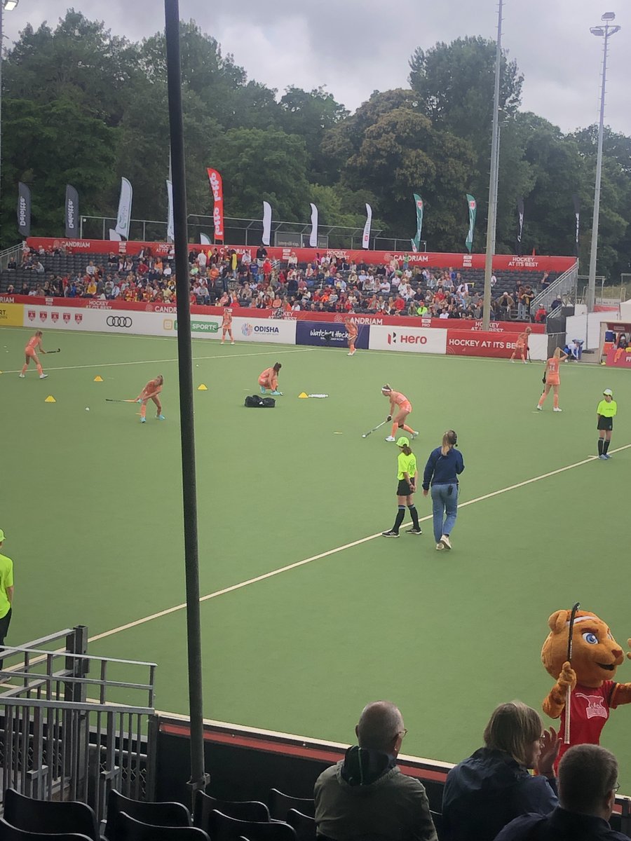 Bekijk hier de opstelling van Oranje in de interland tegen België #fihproleague
hoofdklassehockey.nl/wedstrijd/belg…