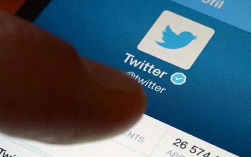 Twitter Bans Record Over 11 Lakh Accounts For Policy Violations In India
shiningindianews.com/2023/07/twitte…