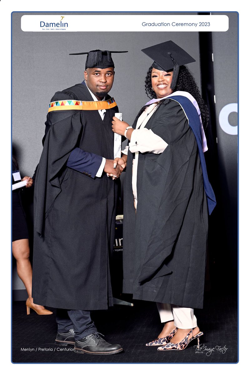 si_phelele's tweet photo. My professional pictures finally came in 😍🥹 https://t.co/Bubb02irEb