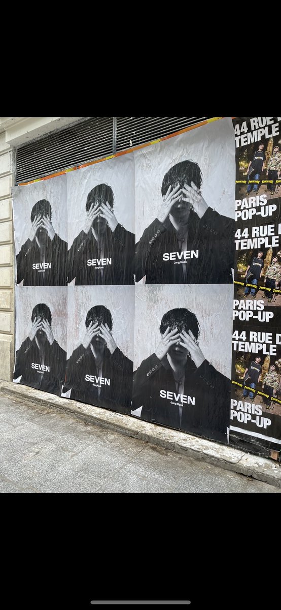 I RAN INTO JUNGKOOK PROMOTION POSTERS IN PARIS