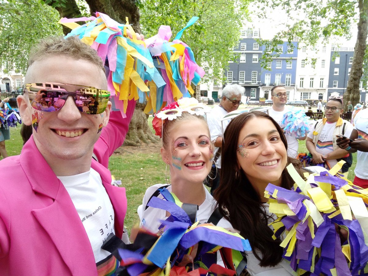 Come and see @ChelwestFT at #PrideInLondon today! We will be looking fabulous and shaking pom poms #SafeWithUs @ChelwestLGBTQ