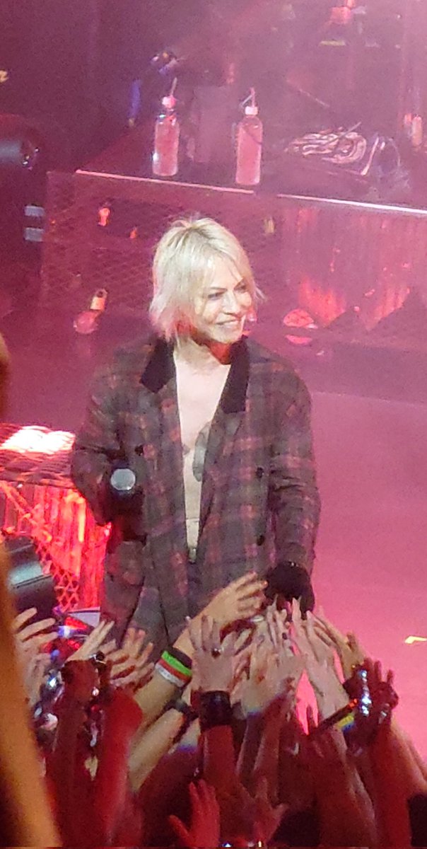 feng_z_w's tweet photo. かわいい
#HYDE
#HYDELIVE2023
#ZeppFukuoka
2023/07/01 https://t.co/SvEHUfkQqV