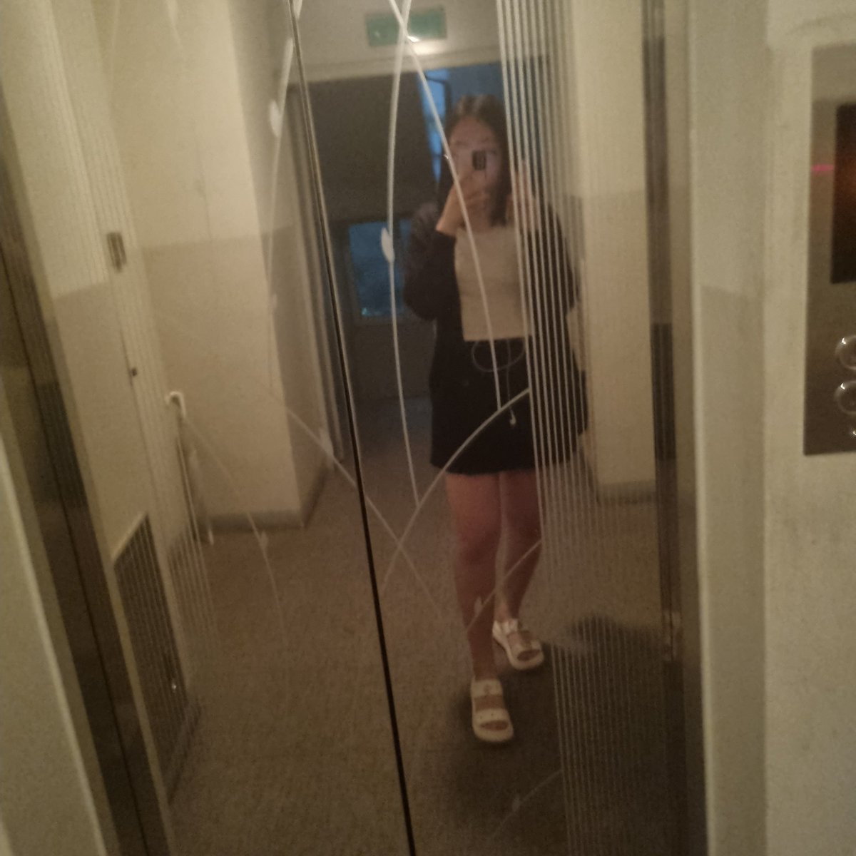 오늘 딥에 이런사람 있으면 인사해줘여