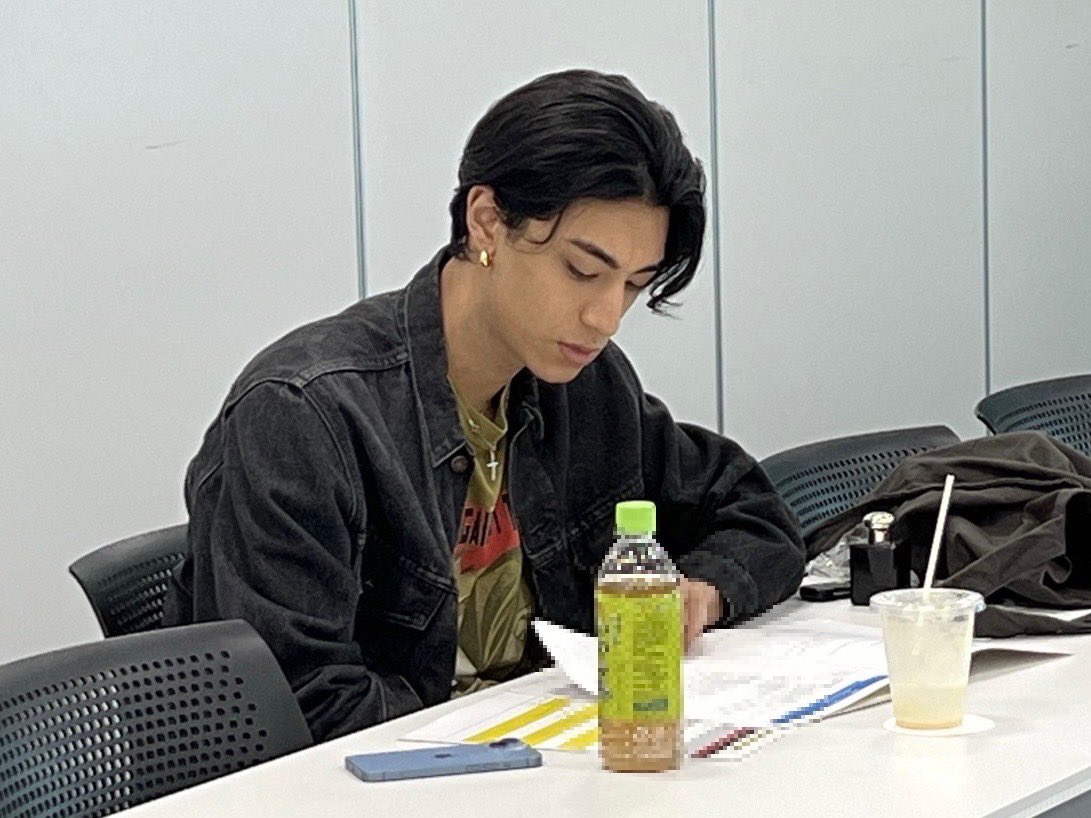 psyfe_official's tweet photo. ＼🎥#StaffView💚／

今日はこの3人で
テレビの収録でした📺✨

皆さんに発表出来る日が楽しみです💫

#剣 #中西椋雅 #WEESA 
#PSYCHICFEVER #ไซคิกฟีเวอร์
@psyfe_member https://t.co/ZyYjOzA4uo