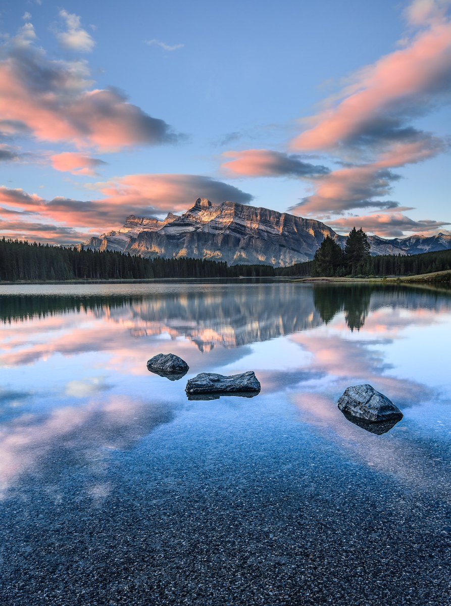 Sending my best wishes to everyone to all my friends up North on Canada Day.
#CanadaDay2023