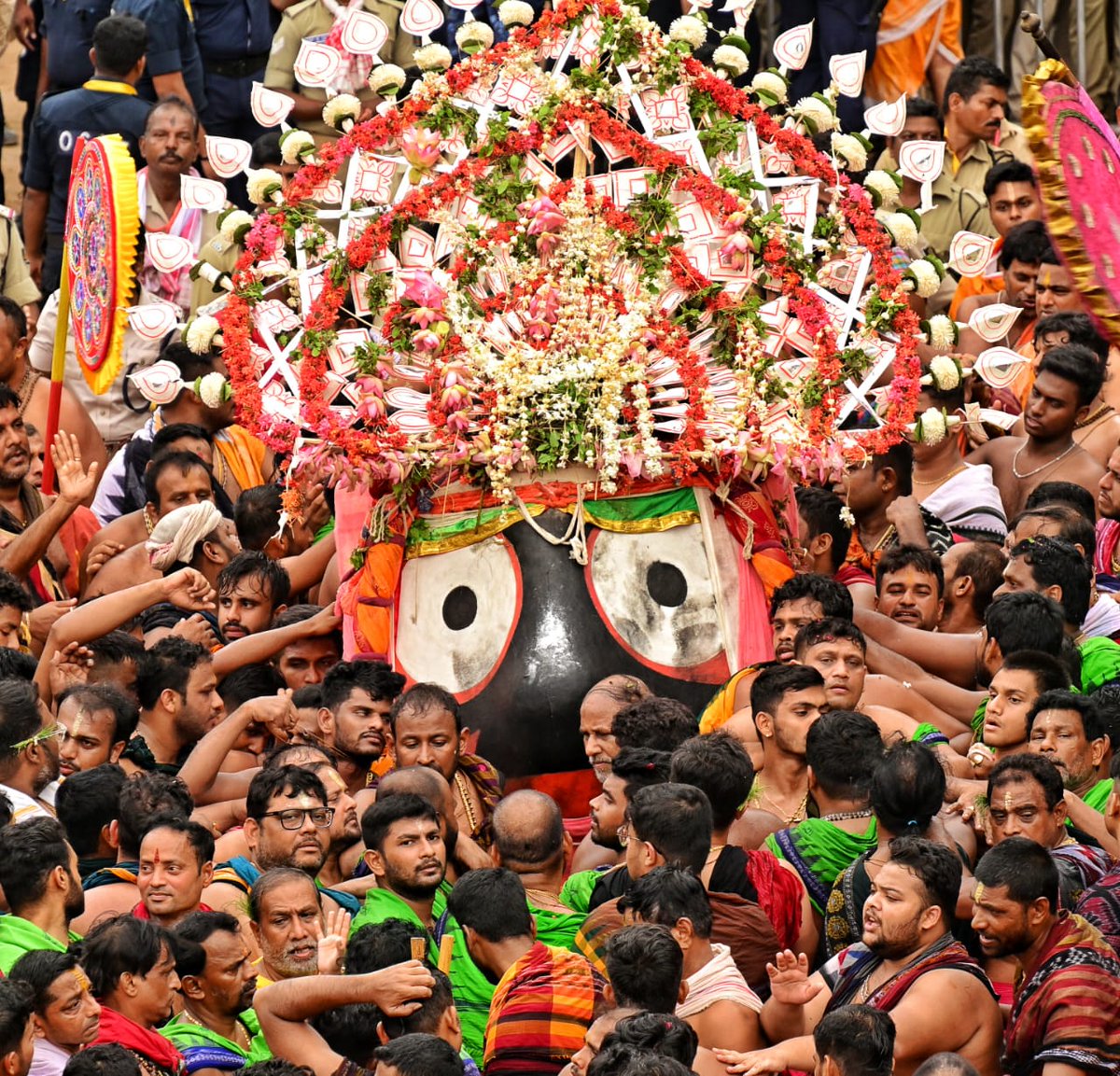 ବାହୁଡ଼ିଲେ ମହାବାହୁ, 
ଅପେକ୍ଷା ଆର ବରଷକୁ 🙏🙏❤️❤️

🌑❗🌑

<a href="/BBSRBuzz/">Bhubaneswar Buzz</a> <a href="/JagannathaDhaam/">Shree Jagannatha Temple, Puri</a> <a href="/_jagannath94_/">❣️ ଜଗନ୍ନାଥ | जगन्नाथ | Jagannath❣️🇮🇳</a>