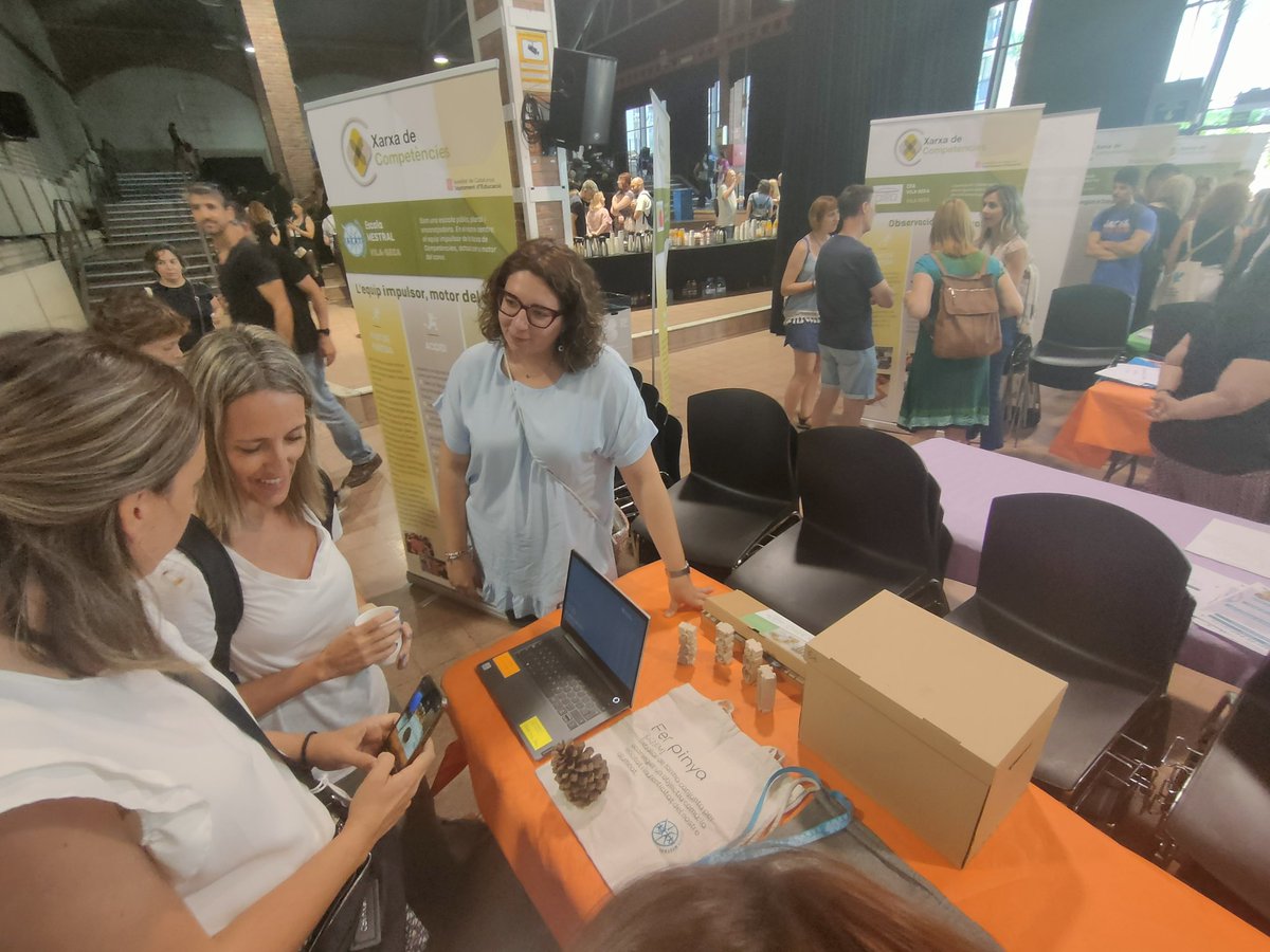 Presentació d'experiències.
#xarxadecompetències 
Jornada anual
Centres <a href="/crptgn/">CRP del Tarragonès</a>, #XdC12
<a href="/EscolaAntina/">Escola L'Antina</a> 
<a href="/escolajosepnin/">Escola Josep Nin</a> 
#escolamestral
<a href="/instorreforta/">institut torreforta</a> 
Enhorabona!🫶