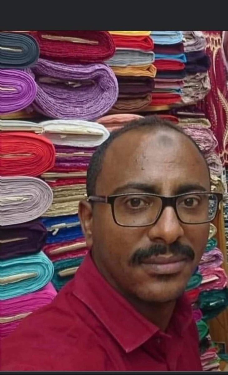 Mohamed05085067's tweet photo. إنا لله وإنا إليه راجعون  

استشهد اليوم  عبدالباقي عمر عبدالباقي 
صاحب محلات دبي للاقمشة والثياب بسوق سعد قشرة 

 نسأل الله له الرحمة والمغفرة ، وأن يتقبله القبول الحسن ويرفع درجته في جنات النعيم . ويلهم أهله الصبر والسلوان.  

لا حول ولا قوة الا بالله
#لا_للحرب https://t.co/t51t68538s