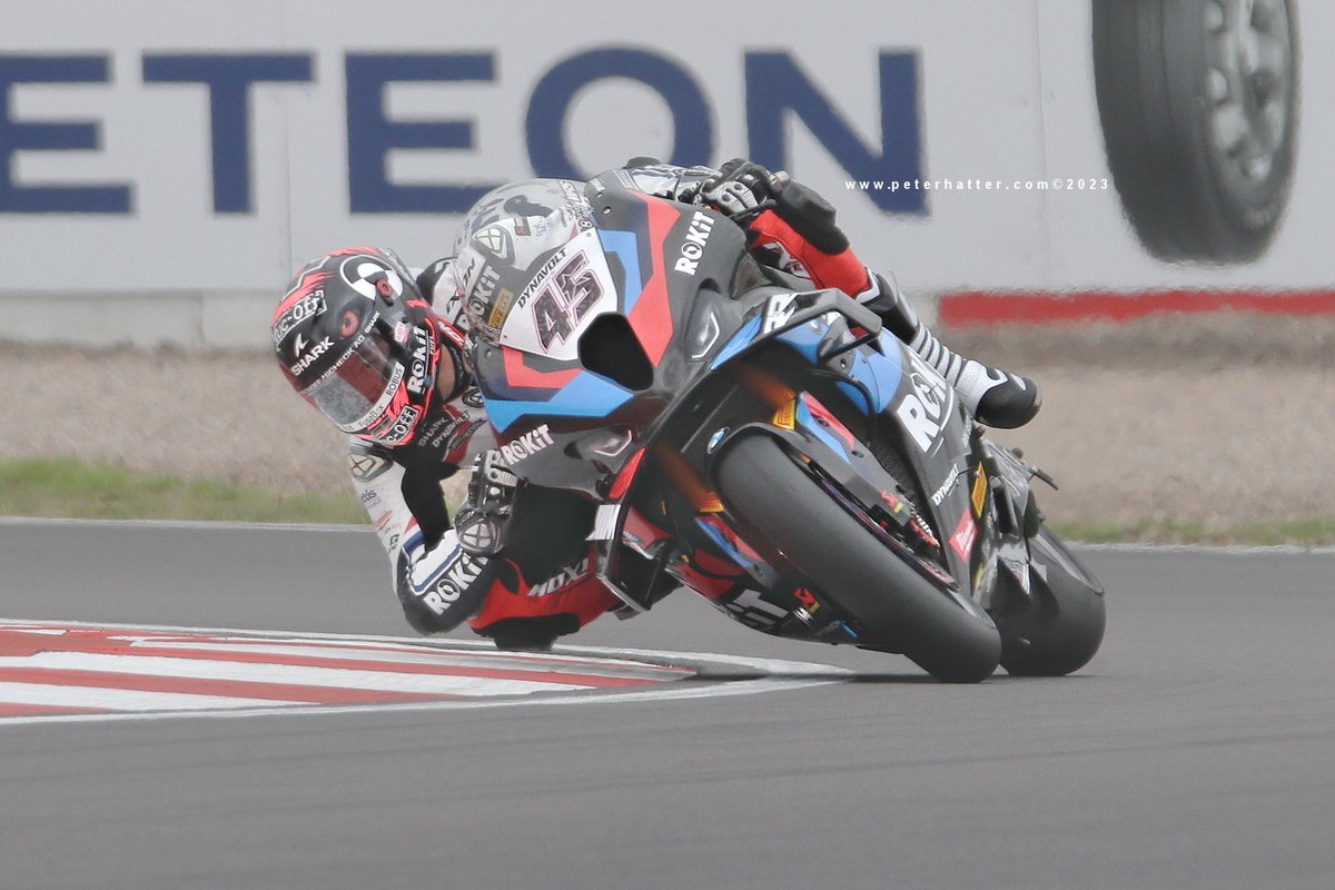 Scott Redding on the Rokit BMW Motorrad M1000RR around McLeans during free practice one at Donington Park during this weekend's World Superbike round at the circuit. (30/06/23)