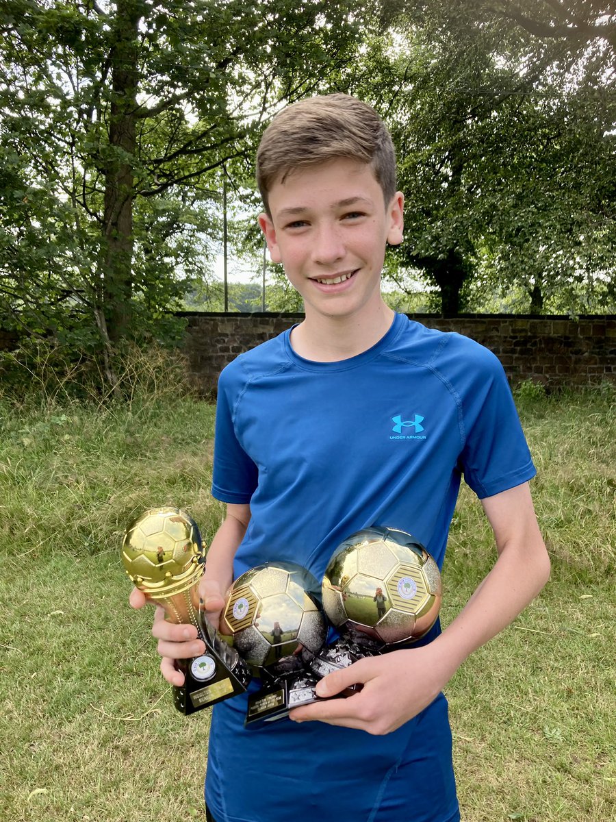 LisaCusacklisa's tweet photo. Great day @WDynamoU13s presentation day, thank you to his coaches and everyone involved for making it a fantastic season. Joe is very proud to receive managers player of the season and also players player of the season trophies 🏆🏆thank you Paul 🙏🏻🙌🏼 https://t.co/Nkac4VfDjA