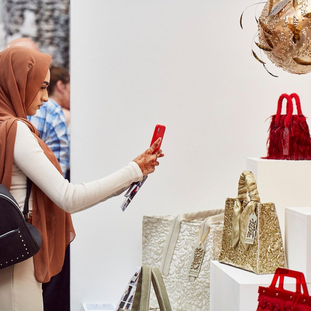 NewDesigners's tweet photo. Week 1 of ND23 has finished on a high this evening after an inspiring week of seeing so many talented emerging designers come together to showcase their innovative work.

Next week we welcome a fresh cohort of graduates - learn more and book now 👉 https://t.co/FaRykrZGQP https://t.co/OYJcj1G7Nu