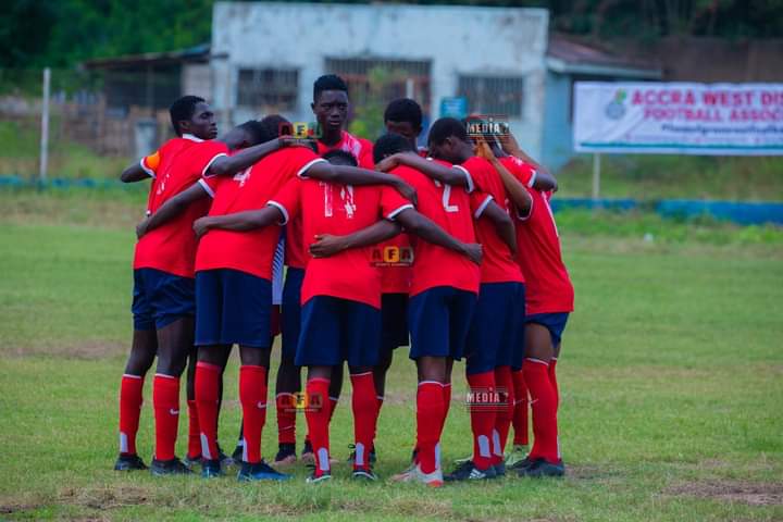 TakingOverFC's tweet image. 🔊  Taking Over Stars 1- 1 Kengid FC 

We started our AWDFA middle league campaign with a hard fought 1-1 draw with local rivals Kengid FC at the Carl Reindorf Park.

We play our second game against Adabraka Elders on Wednesday July 5, 2023.

#TakingOver #AWDFAMiddleLeague