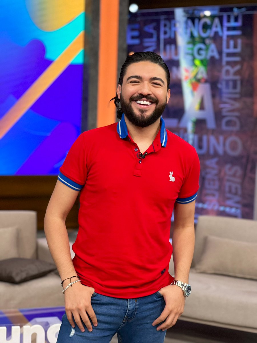 Estamos en vivo en <a href="/VengaLaAlegria/">Venga la Alegría</a> #juegaconnosotros 🥳❤️