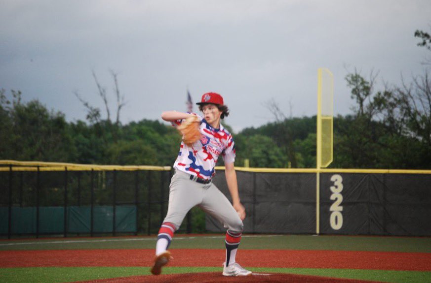 14U Showcase Henke advances to the Elite 8 of the Gold Bracket. They advance out of their pool to go on and win the gold pool with victories over Kentucky Baseball Club 6-5 and Hitter Baseball 5-0. GOOD LUCK TOMORROW, BOYS!!!