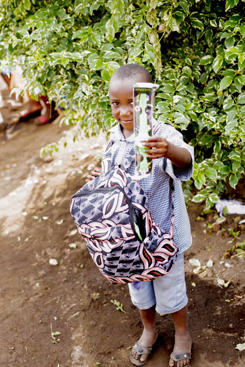 cpjsprw's tweet photo. 150 school materials, including hygiene items, School bag, learning materials, water bottle and so on, we’re given to students from vulnerable families in the @RubavuDistrict by CPJSP and @solaceuk https://t.co/lD5Z11jJUf