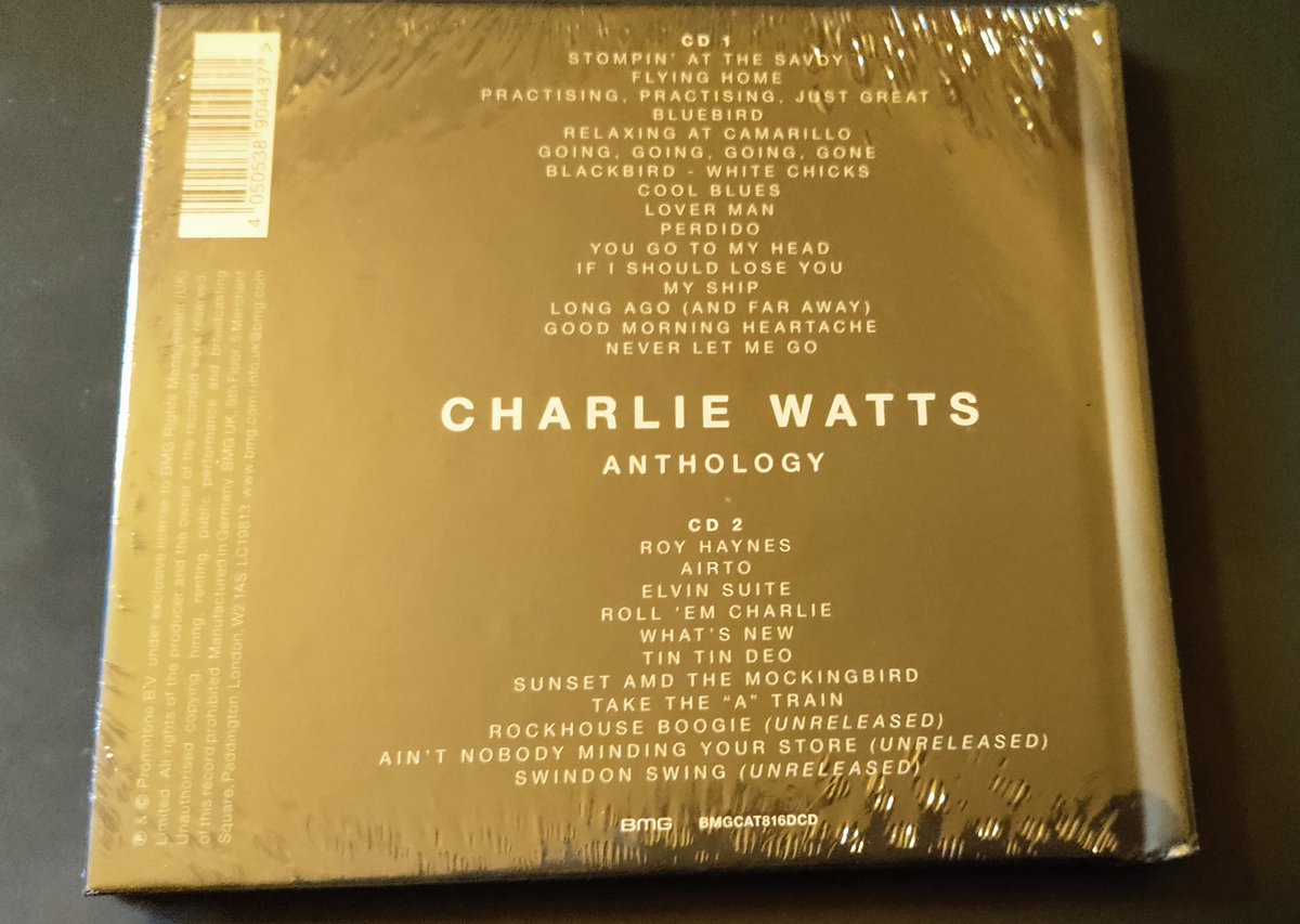 Dancing with Mr C 🎶🥂🥳 #CharliesTooCoolForTwitter #CharlieWatts #HeartbeatRollingStones #WembleyWhammer #Jazz #DrummerKNOWSThatHeIsDynamite #WeLoveYouCharlie  @RollingStones