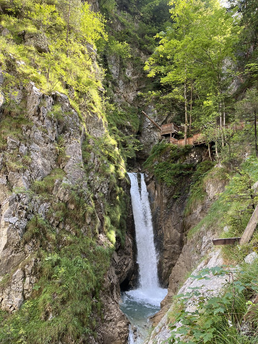 C_Mellenthin's tweet photo. After #EPC23 - Excursion to the Wolfsklamm. Actually walking the « Road to Santiago ». 1/2 https://t.co/AsFtmBZwgT