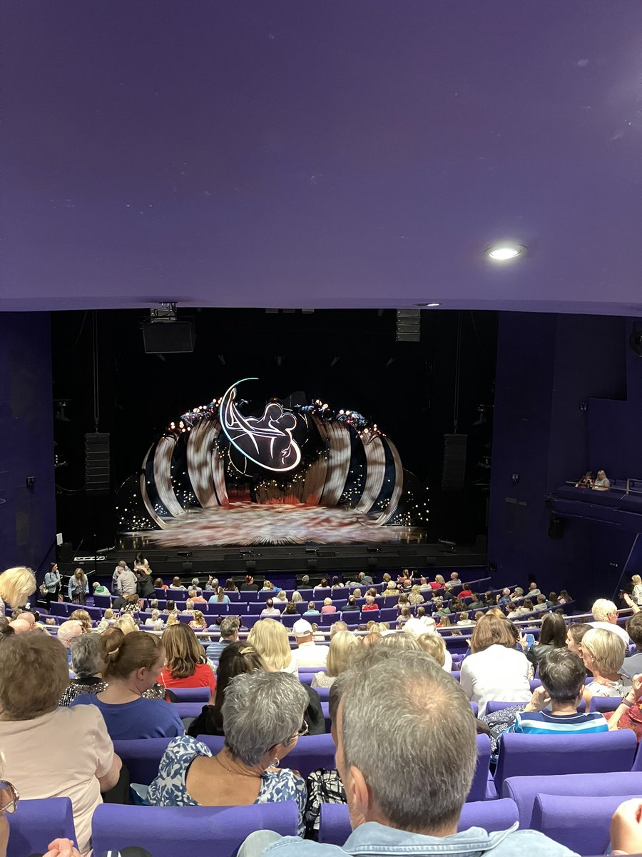Michelle21P's tweet photo. A fantastic afternoon @The_Lowry watching Strictly Ballroom https://t.co/VZ2SCBJrkU