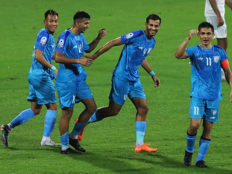 #SAFFChampionships Update⚽ : 🇮🇳 moves to the Final🥳

At the SF, team 🇮🇳 beats 🇱🇧 4-2 in penalty shootout.

🆙⏭️ : 🇮🇳 VS 🇰🇼 in the Final! 

Congratulations boys & all the very best for the final💪🏻🥳