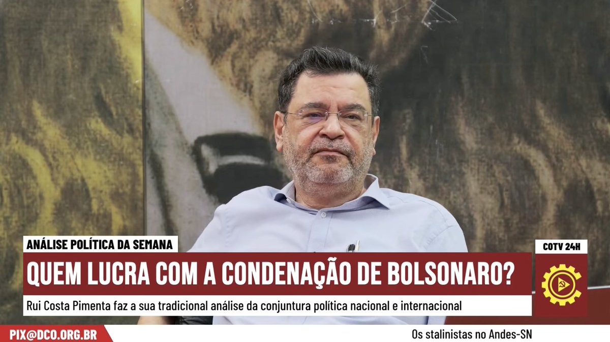 PCO29's tweet photo. "O truque para você impor medidas antidemocráticas é o seguinte: você não começa processando São Francisco de Assis, o padre Júlio Lancellotti ou a velhinha que montou um sistema para dar comida aos cachorros de rua.

Você não começa por aí, porque a resistência seria enorme. Você precisa pegar um vilão, um mau caráter, uma pessoa que todo mundo vai olhar e falar: 'esse cara merece'.

E, com esse tipo de pessoa, você passa uma lei que vai afetar não só esse tipo de pessoa, mas a maioria da população.

Para você aprovar uma lei de restrição de direitos, você tem que pegar uma figura maligna para que todas as pessoas sem noção da política aplaudam a cassação dos seus próprios direitos.

O TSE sabe que tem metade do país que é contra o Bolsonaro, então eles cassam o direito do Bolsonaro e todo mundo aplaude. Aí, amanhã, quando a burguesia precisar eliminar figuras que são muito negativas para o regime, pronto. 'Nós estamos fazendo a mesma coisa que a gente fez com o Bolsonaro'.

É assim que funciona. É o método tradicional de procedimentos anti-democráticos pegar uma pessoa que é mal vista para fazer passar essa lei. É uma coisa muito comum."

Fala do companheiro @Ruicpimenta29, agora, na Análise Política da Semana:
https://t.co/RBLT7p0RLO