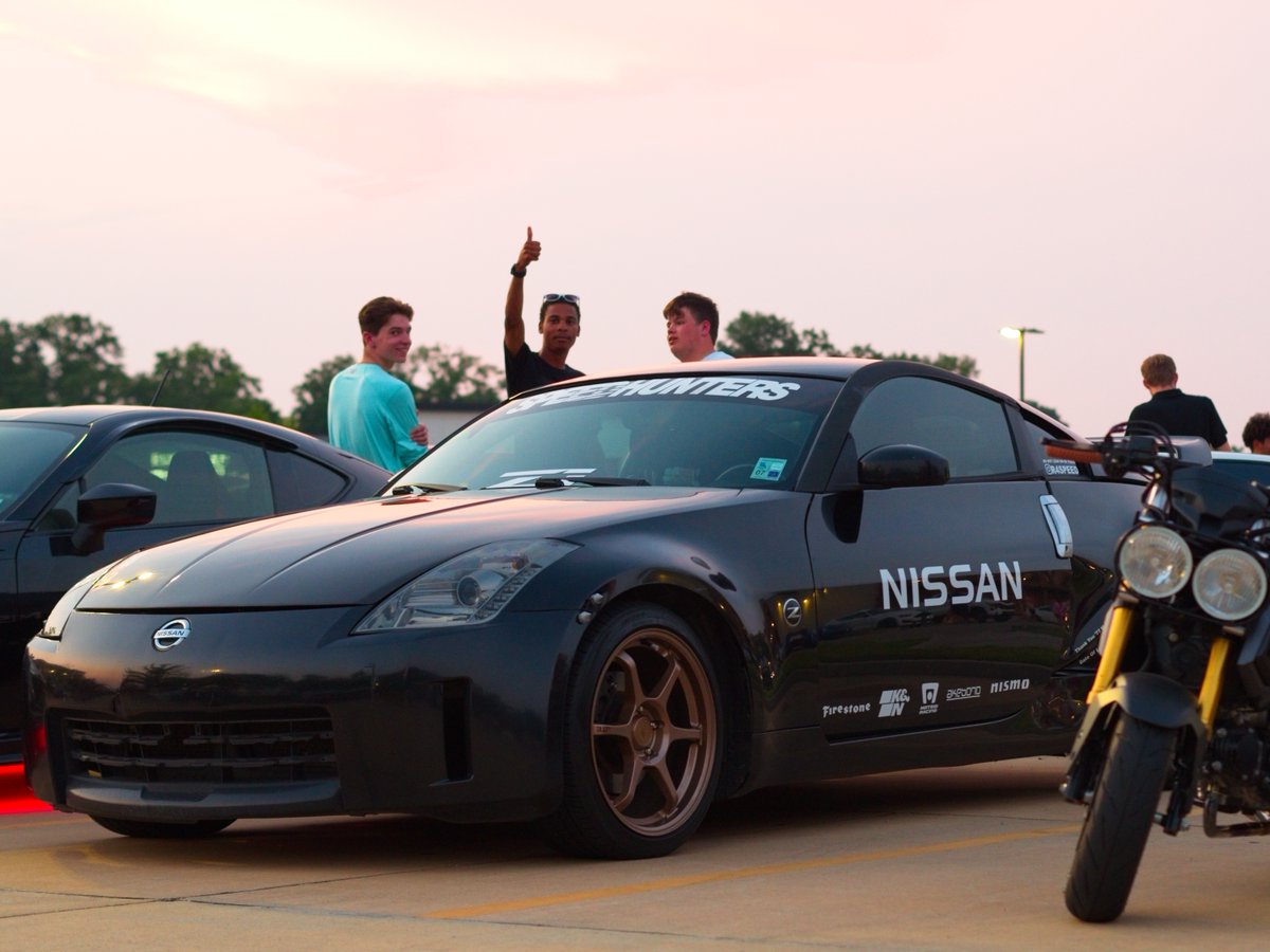 ShutterSnoot tweet media