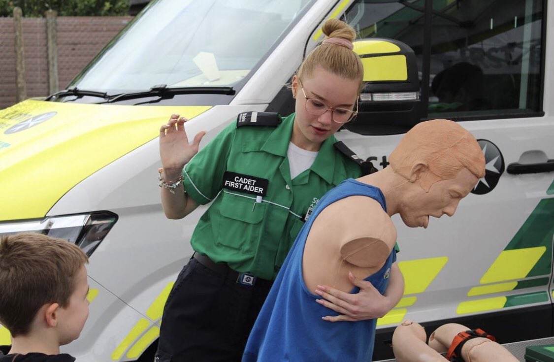 ElishaHughesHC's tweet photo. I have been at Hindley Fire Station today for Save A Life. It was a really enjoyable time for us all there (although the weather was not great). At the end we trained over 300 people in First Aid.
@stjohnambulance @SJAGMYouth #StJohnAmbulance #CadetReporter https://t.co/tOwhrm8LW7