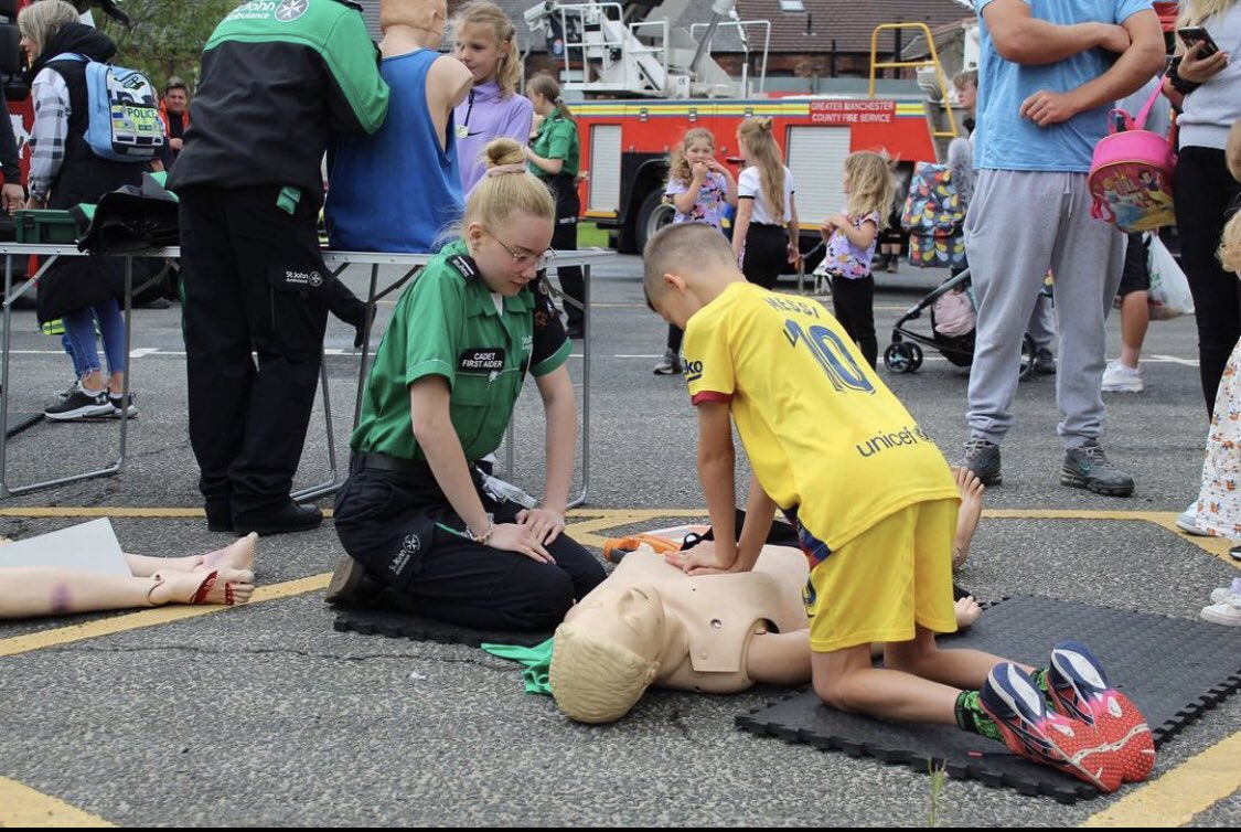 ElishaHughesHC's tweet photo. I have been at Hindley Fire Station today for Save A Life. It was a really enjoyable time for us all there (although the weather was not great). At the end we trained over 300 people in First Aid.
@stjohnambulance @SJAGMYouth #StJohnAmbulance #CadetReporter https://t.co/tOwhrm8LW7