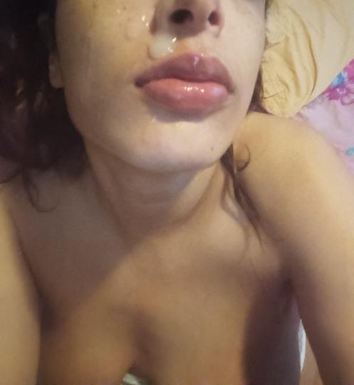 Thickamazon32's tweet photo. I love cum yum imagine these juicy lips wrap around your cock you coming all over me😜💦💋 https://t.co/KaH0USvEnB