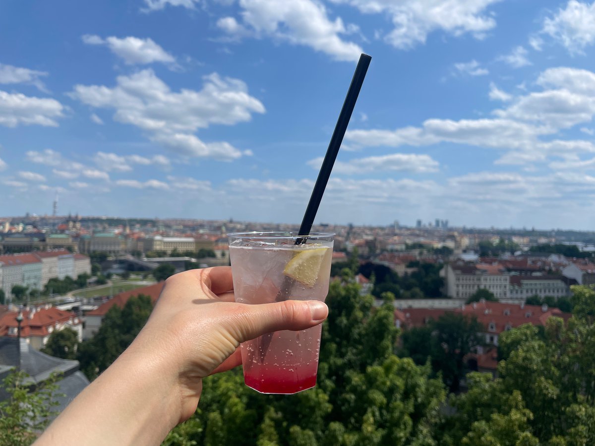 Stephanie🥨 tweet media