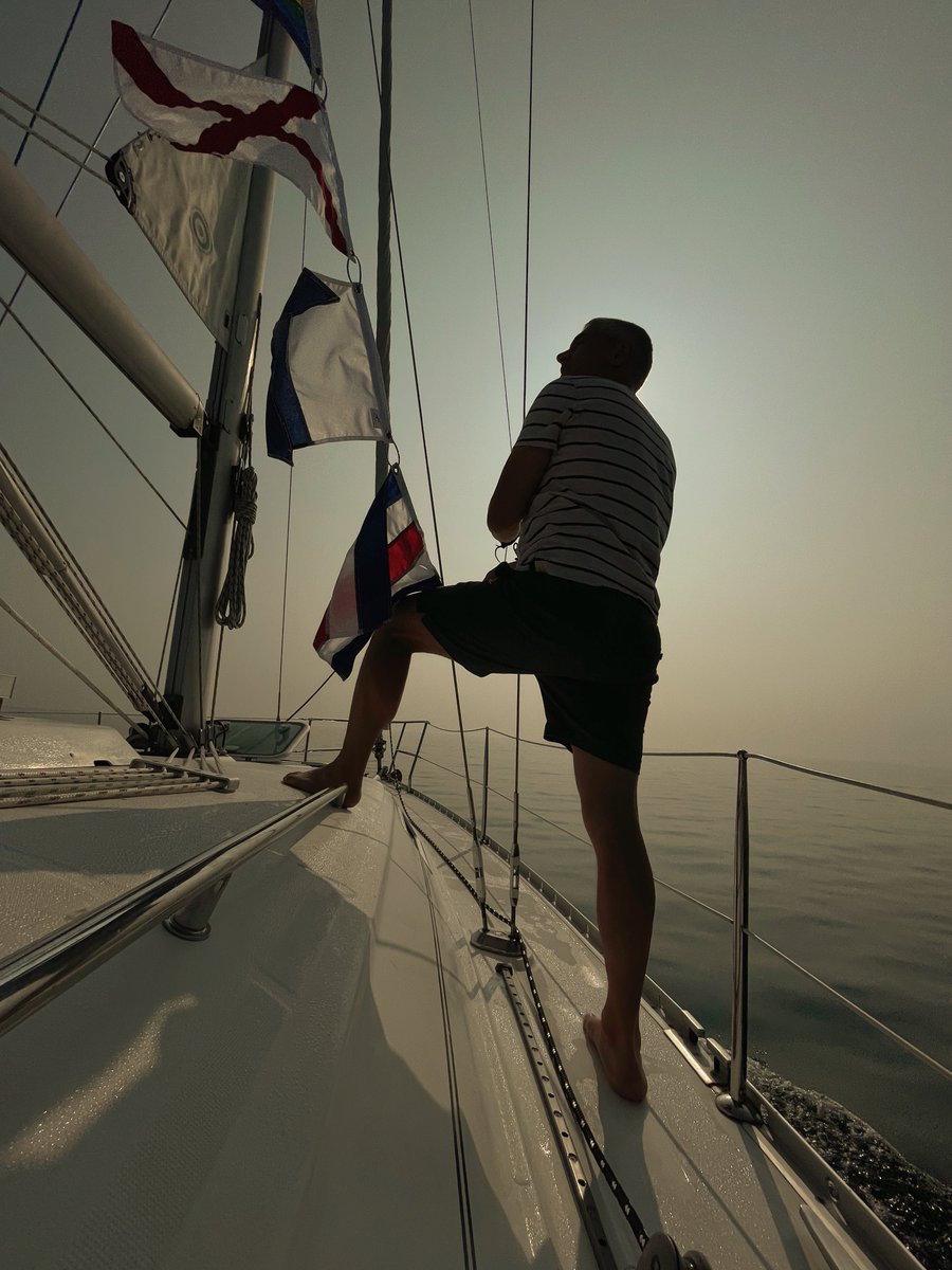 Hello, All Stations
Hello, All Stations
Hello, All Stations
Break
GM 
Over