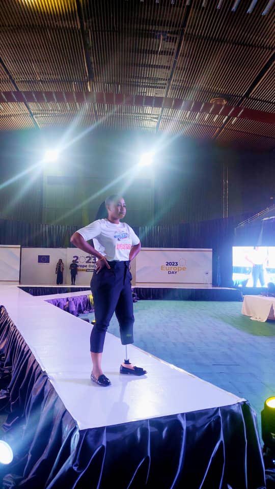 potters_gallery's tweet photo. Aver Akighir, whose creativity has been nurtured over the years by Potters Gallery Initiative is redefining beauty &amp; empowering PWDs  in Nigeria's Creative Industry.

Photos taken at the EuroAfro 2023 Fashion show

#2023europeday #disability #europeanunion🇪🇺 #disabledmodel #star https://t.co/wwC5fBqIAc