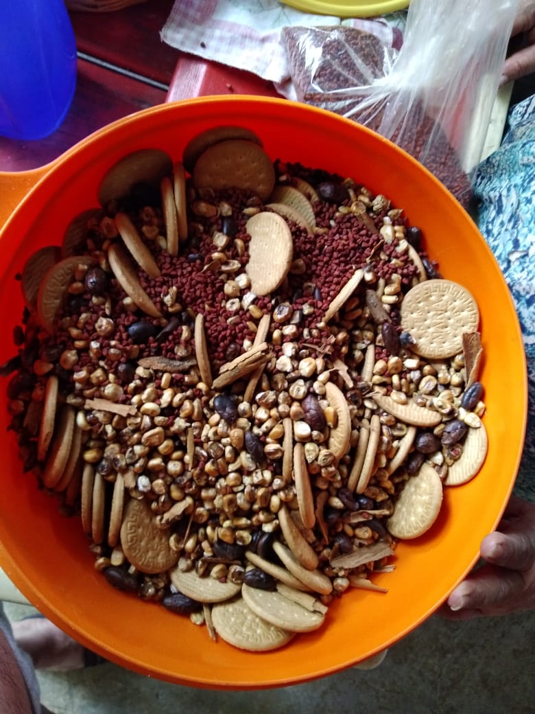 chefbossuet's tweet photo. Si quieres degustar #tascalate y #chocolate artesanales confeccionados en #copainala #pueblomagico #chiapas 🇲🇽 te recomiendo contactar a Salvador Martínez, hijo de tía Rosi al 📱 9681032553 el me envió estás maravillosas 📸 #chiapasfood #gastronomiazoque https://t.co/mYBpcTBJmY