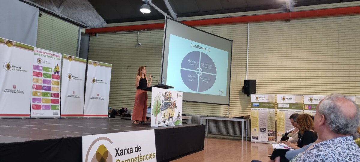 NĂşria VaquĂ©s ColomĂ© (@airunvc) on Twitter photo Amb la intervenciĂł d <a href="/ainatarabini/">Aina Tarabini</a> a la #XXIIjornadaanual "L'èxit educatiu x a tothom:el paper dl currĂculum,la pedagogia i les creences docents" ens emportem moltes #ideesforça: la multidisciplinarietat d l'èxit educatiu i la importĂ ncia d partir d l'experiència x superar-la 🔝 Amb la intervenciĂł d <a href="/ainatarabini/">Aina Tarabini</a> a la #XXIIjornadaanual "L'èxit educatiu x a tothom:el paper dl currĂculum,la pedagogia i les creences docents" ens emportem moltes #ideesforça: la multidisciplinarietat d l'èxit educatiu i la importĂ ncia d partir d l'experiència x superar-la 🔝