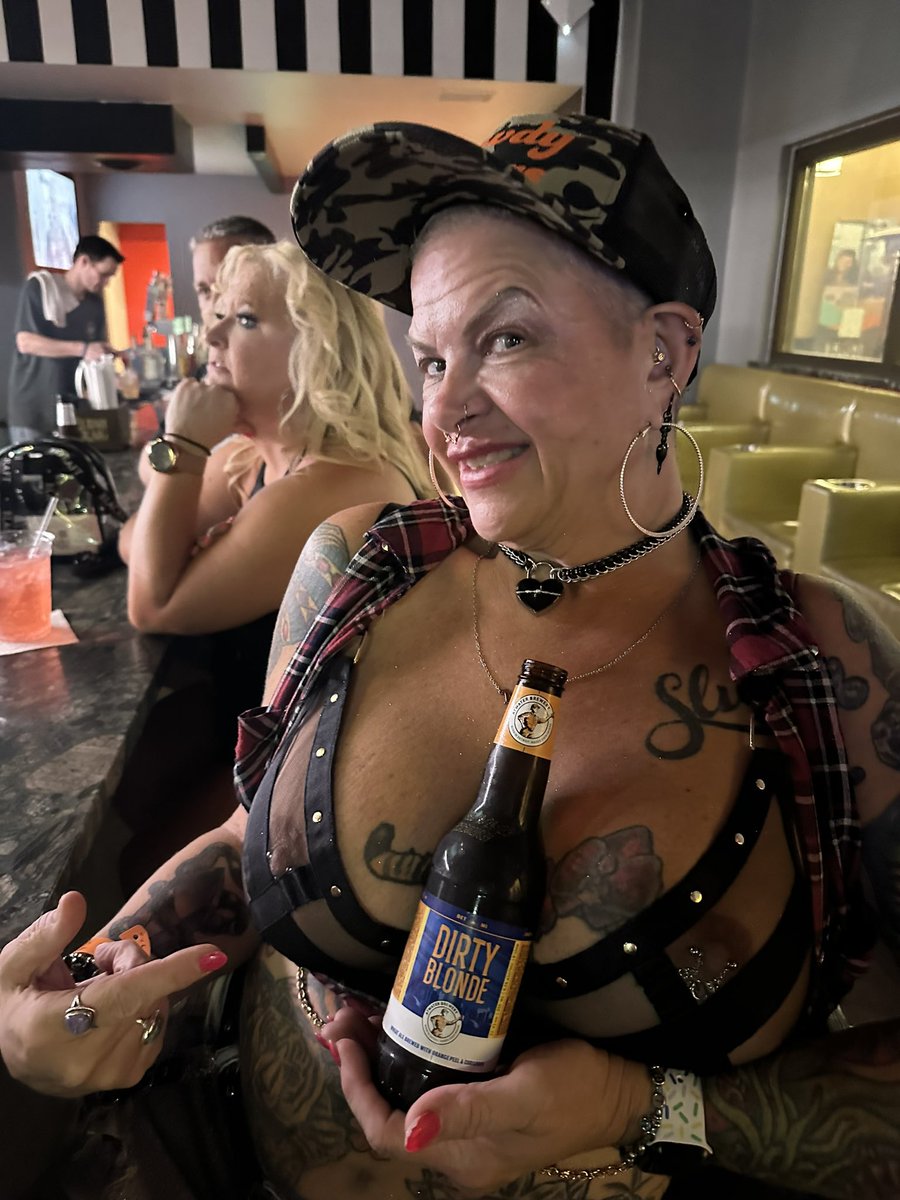 Just a dirty blonde whore… 🤷‍♀️ #MILF #CumSlut #FuckToy #HotWife #Swallower #Sub #Bi #Poly #Squirter💦💦💦