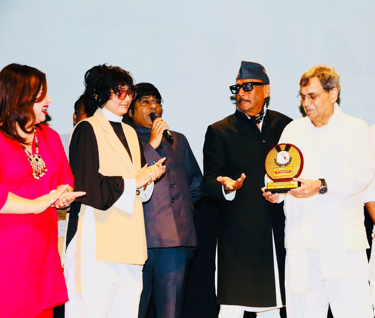 F1Humanity's tweet photo. BJP Chitrapat Natya Aghadi, Mumbai held a short film festival Modiji @ 9 years at whistling woods, mumbai on 30th June,2023 . 
The event was attended by Subhash Ghai, Jackie Shroff, Mahavir Jain and Manisha Ranawat . Manisha Ranawat’s MD International and First Humanity Foudation https://t.co/AgtaUCmgLI