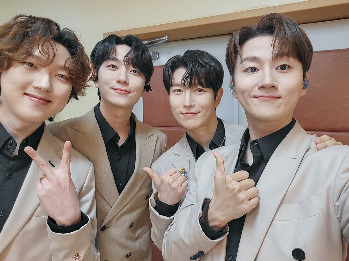 [#FORESTELLA_PHOTO] 📸

230701 #고창기념행사

고창 수박과 숙박권이면
앵콜까지 불사를 수 있어 🔥

#포레스텔라 #Forestella 
#유네스코 #세계유산도시