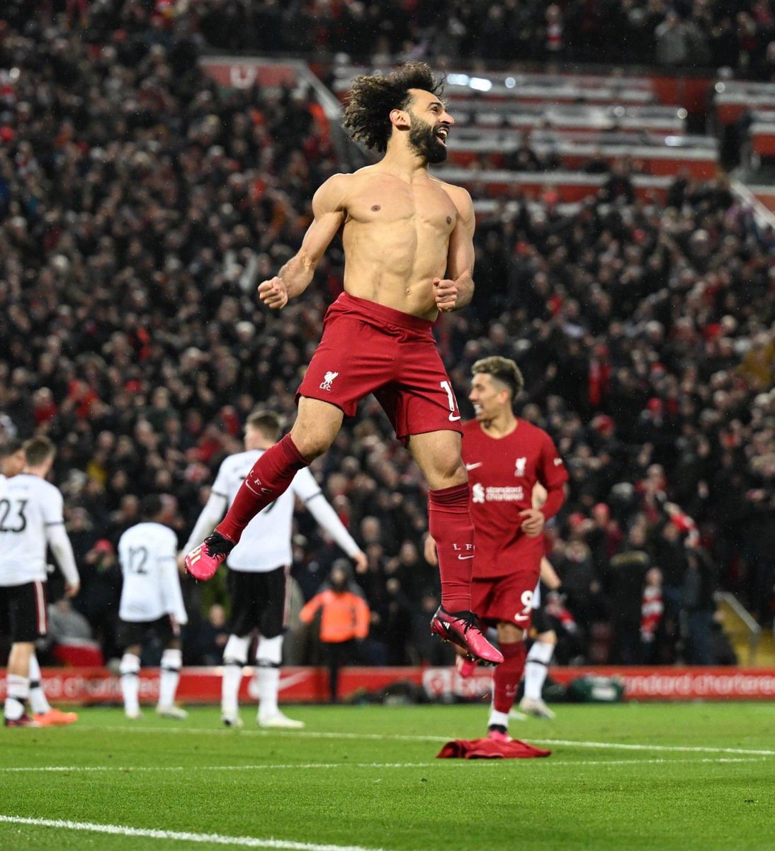 Man United: 12 Apps, 12 Goals, 4 Assists.
Man City: 19 Apps, 11 Goals, 5 Assists.
Arsenal: 15 Apps, 9 Goals, 4 Assists.
Tottenham: 18 Apps, 11 Goals, 1 Assist.
Chelsea: 21 Apps, 7 Goals, 2 Assists.

Mo Salah's numbers are insane 👑