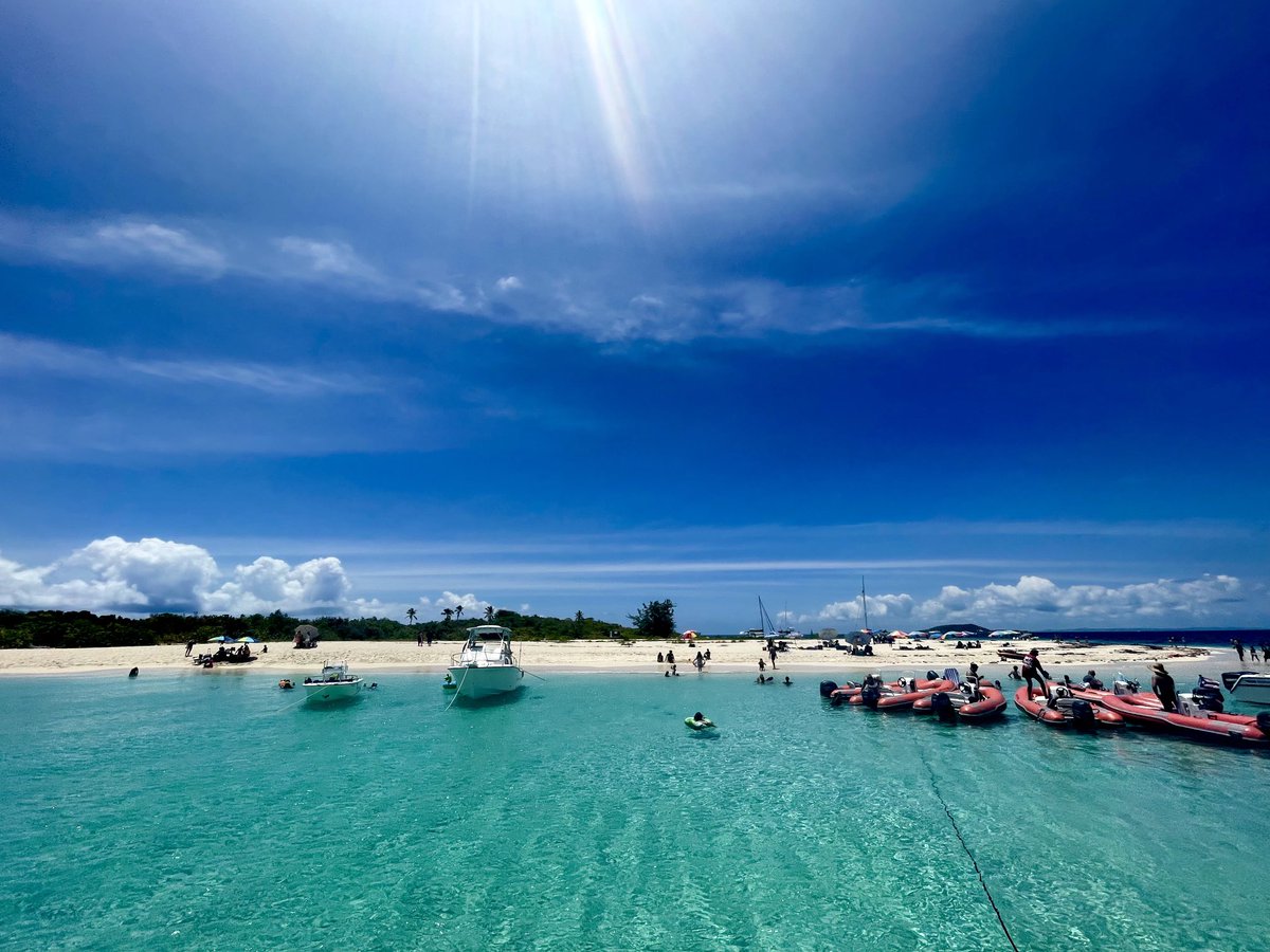 Scenes from today

Icacos, Puerto Rico 🏝️