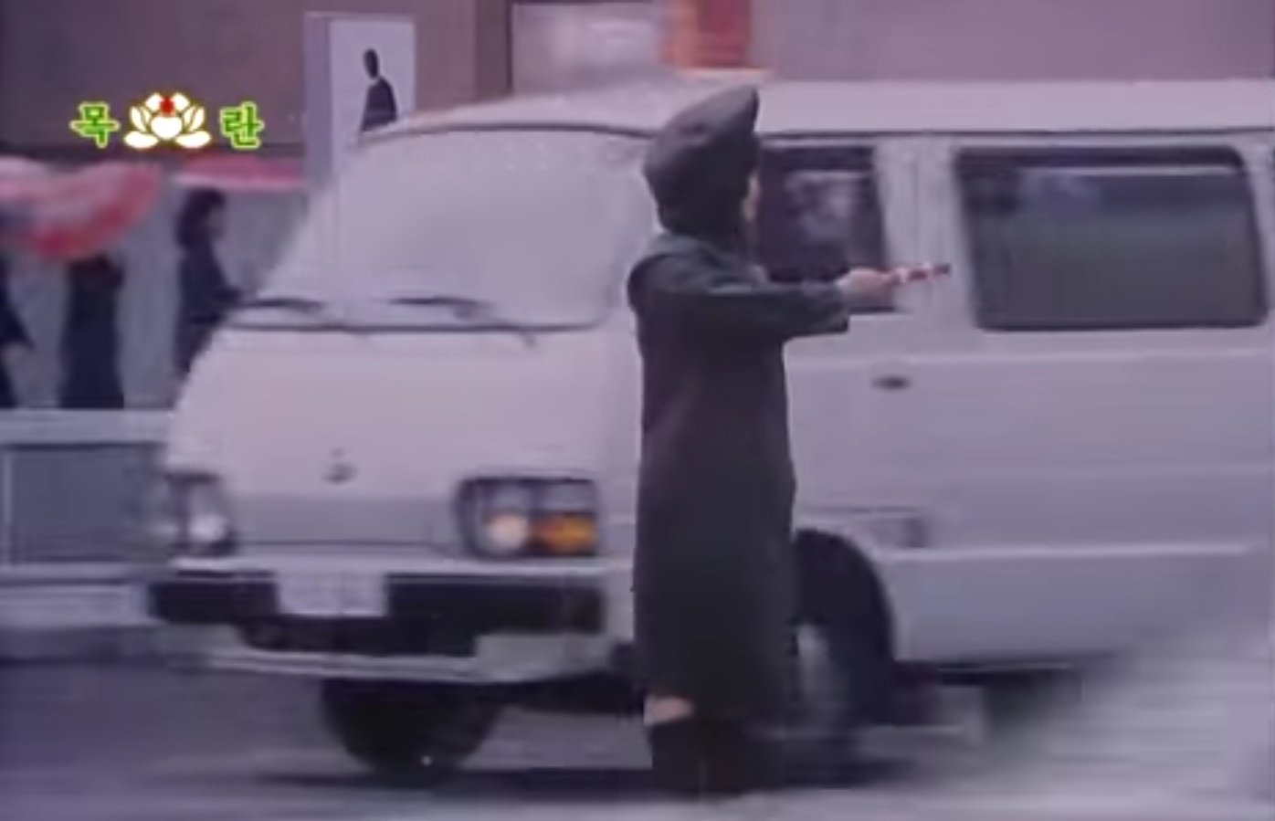 ピーポー救急車 初代ハイエース ピーポー救急車 希少 激レア 手押し