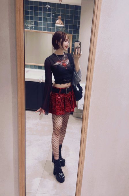コスプレイヤーえりんぎのTwitter画像1