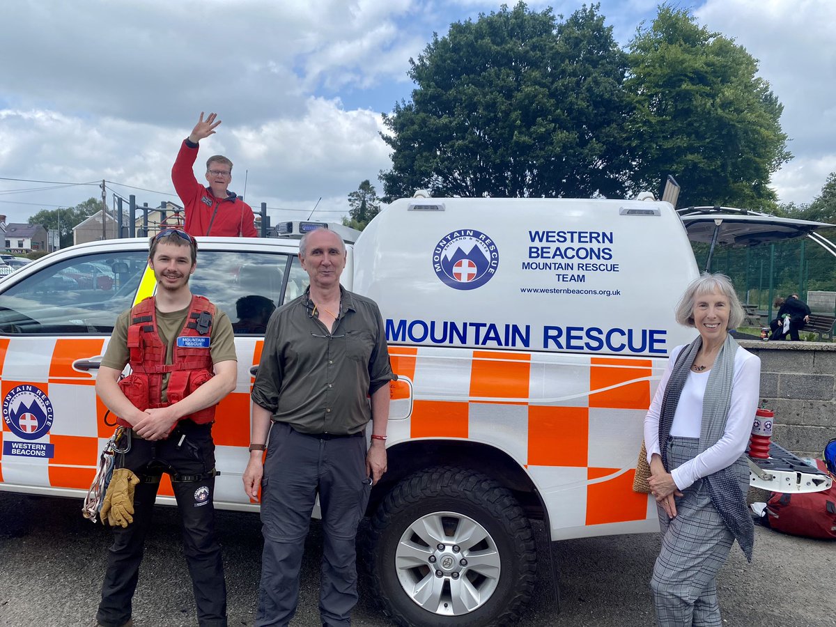 LibDemsCarms's tweet photo. Lynne Wilkins &amp; Cllr Julian Tandy were so pleased to join in the fun at the #Llandybie Community Fun Day today. Supporting the great work by the Western Beacons Mountain Rescue Team. 

If you’re near by then pop down to the Memorial Hall &amp; support some great charities. https://t.co/BzZv2vxg0f