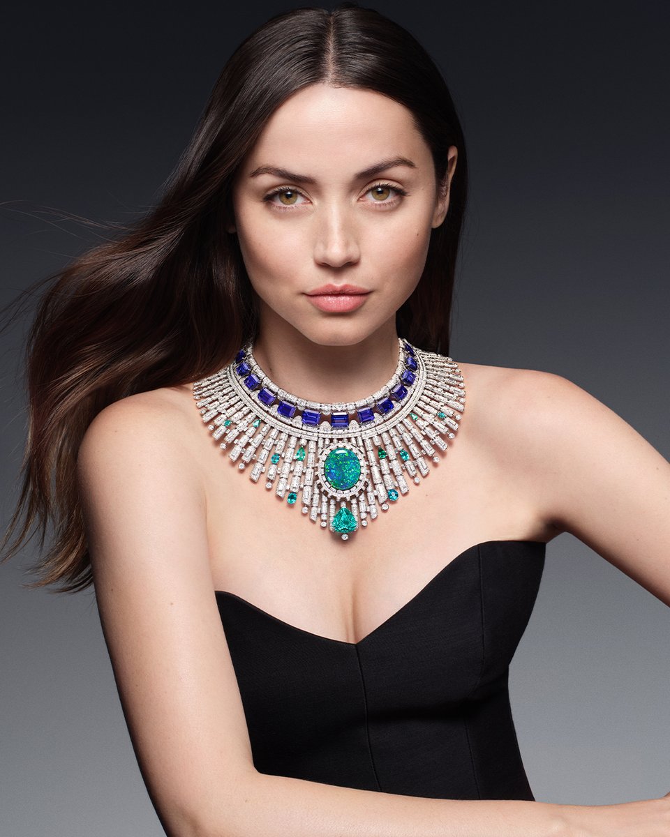 #LouisVuitton Deep Time. House Ambassador #AnaDeArmas wears the spectacular Bones necklace from the High Jewelry Collection, in an ode to the architecture of humanity. Explore #FrancescaAmfitheatrof’s new collection at on.louisvuitton.com/6003PEttB 

#LVHighJewelry