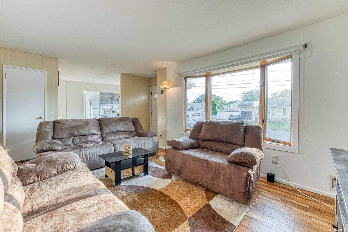 Rebecca Cohen tweet media