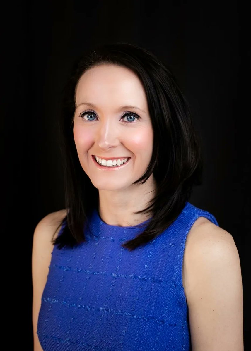 Congratulations Dr. Amy Fedigan on your first day as the new assistant superintendent of curriculum for the Darien Public Schools! buff.ly/3PHbGrV Dr. Fedigan walked in Commencement, on her birthday, in 2018.  Our alumni are leading in Connecticut Public Schools!