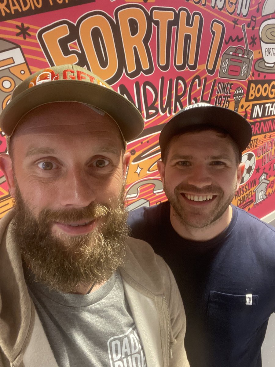 GetAfterItNashy's tweet photo. GET AFTER IT with @MartynEwart talking all things fitness, football and the breakfast show with @BoogsTweets ๐๐ฅ
https://t.co/0DquUyxsCC
#forth1 #edinburgh https://t.co/pSBqrAr6BH