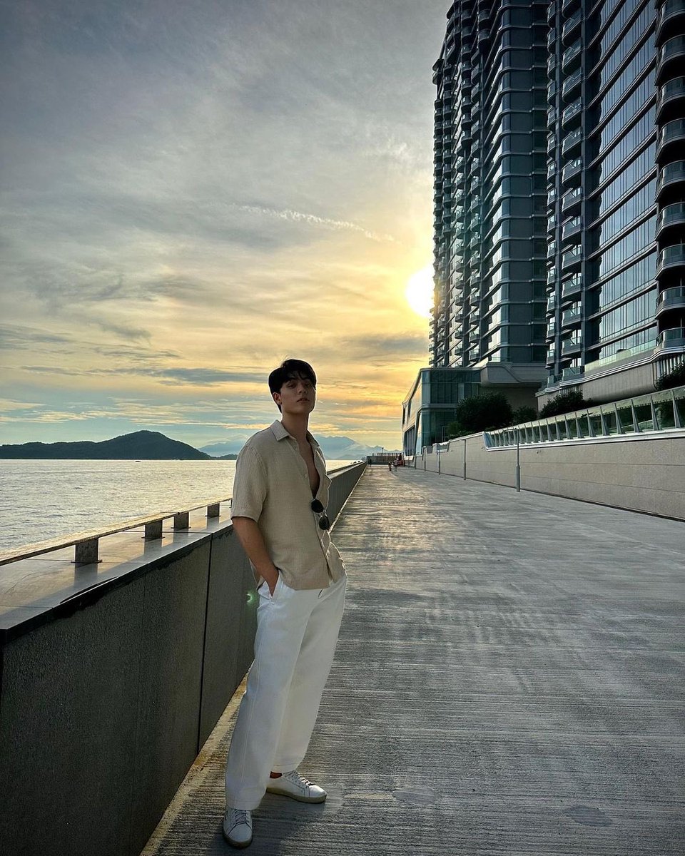 JossWayarofc's tweet photo. Until next time, HK ❤️

🌐 ig : Josswayar 
#JossWayar #จอสครับไม่ใข่จอร์ช https://t.co/1rPi8P0JIz